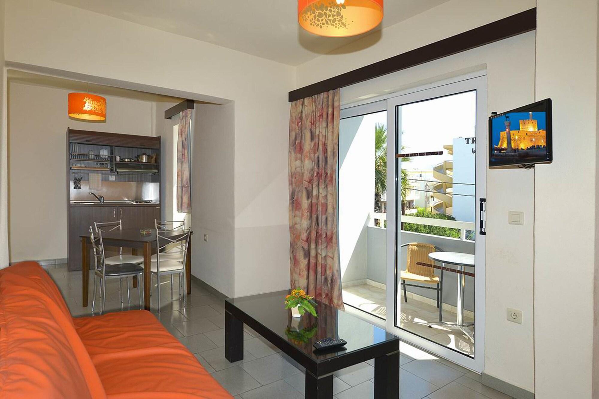 Ialysos City Hotel ภายนอก รูปภาพ