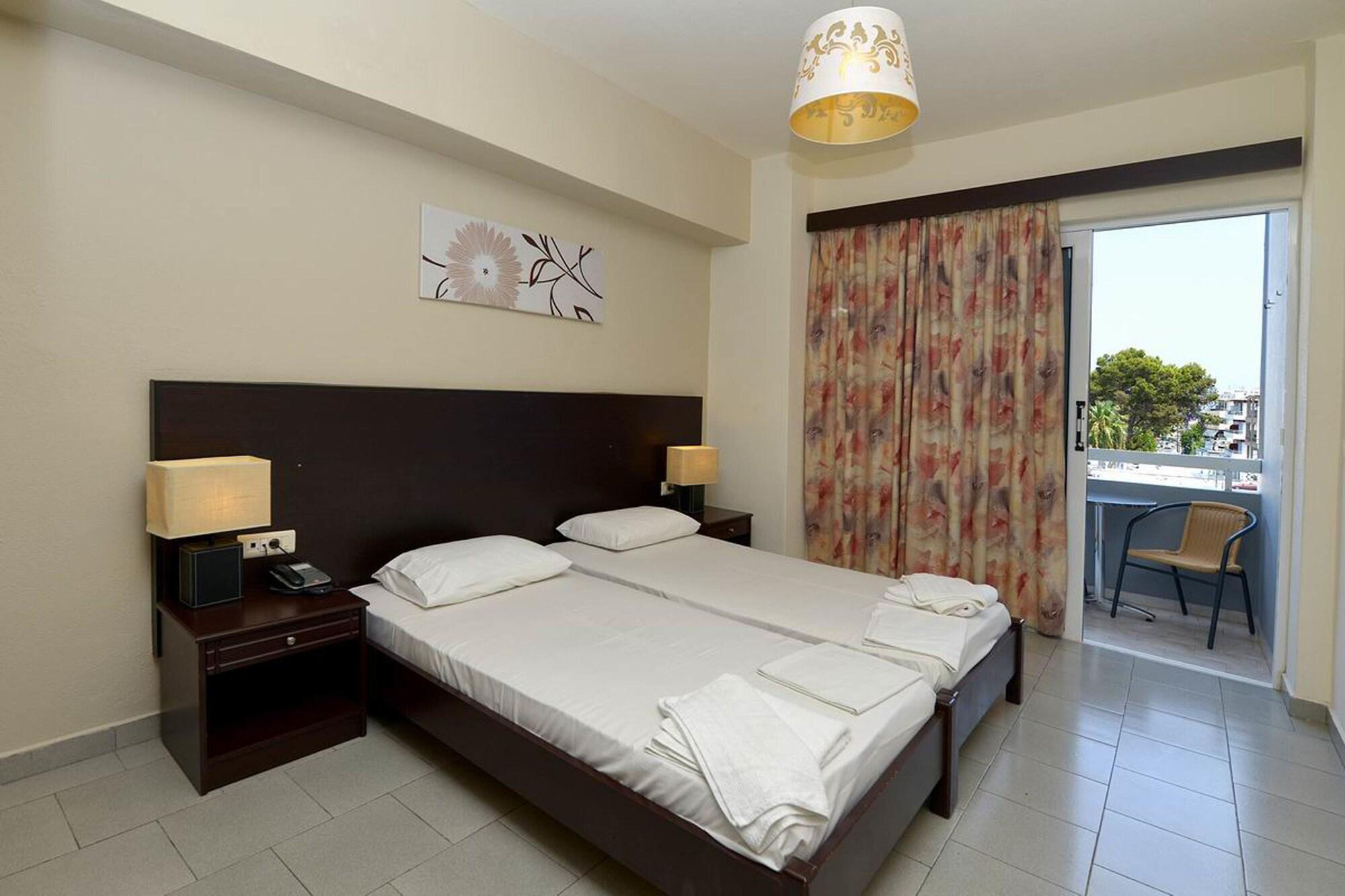 Ialysos City Hotel ภายนอก รูปภาพ
