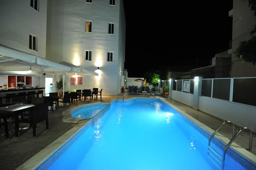 Ialysos City Hotel ภายนอก รูปภาพ