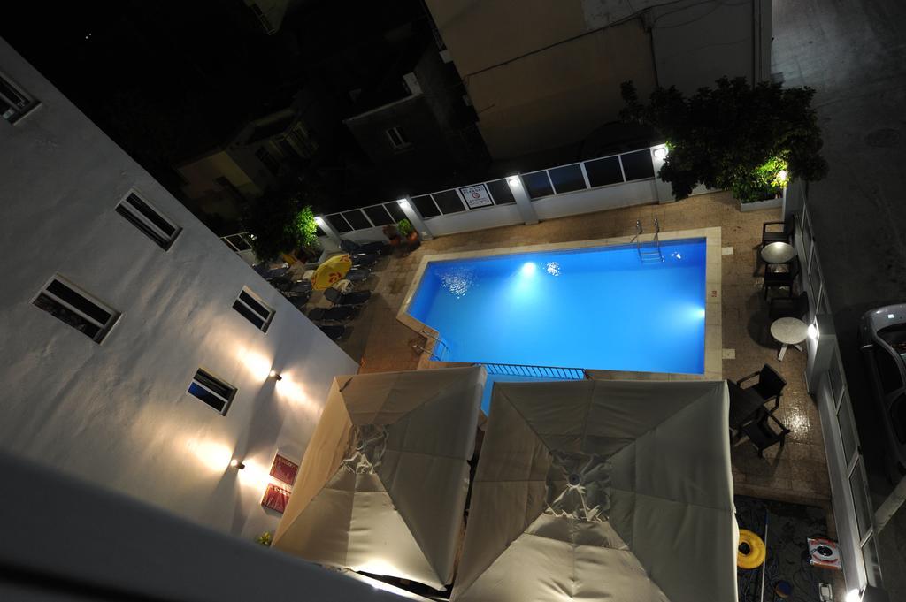 Ialysos City Hotel ภายนอก รูปภาพ